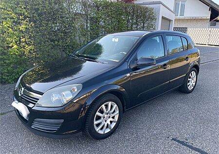 Opel Astra 1.6 Twinport Ganzjahresreifen Navi TüV
