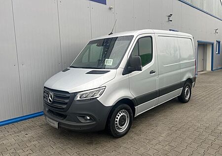 Mercedes-Benz Sprinter 314 AUTOMATIK NAVI TOTWINKEL KAMERA LED