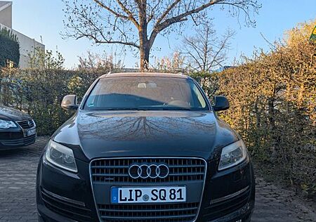 Audi Q7 3.0 TDI (DPF) quattro tiptronic -