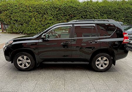 Toyota Land Cruiser 2.8 D-4D Aut. *Navi*Kamera*AHK*