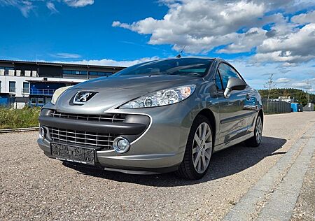 Peugeot 207 CC Platinum TÜV 2027