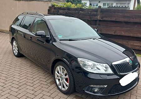 Skoda Octavia 2.0 TDI DSG RS Combi RS