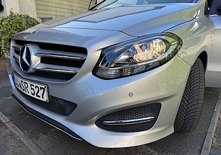Mercedes-Benz B 180 Rentner-Fzg TOP