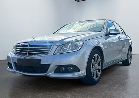 Mercedes-Benz C 200 CGI BlueEfficiency