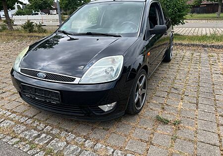 Ford Fiesta 1.6 16V Ghia*TÜV NEU*KLIMA*1.HAND