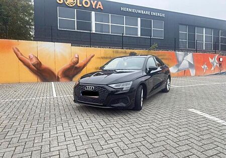 Audi A3 30 TFSI sedan