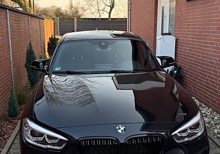 BMW 120d M-Paket | LED | Navi Pro | Harman Kardo