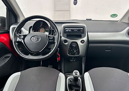 Toyota Aygo (X) Aygo *X-Play*Tüv neu*Klima*