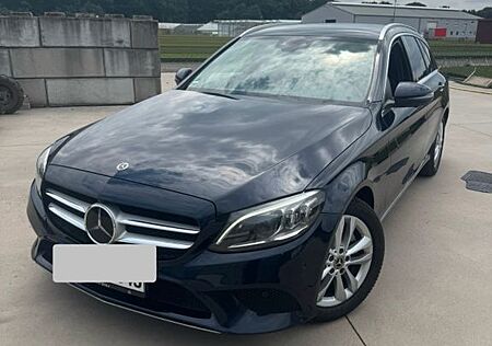 Mercedes-Benz C 220 d T Autom. -