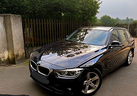BMW 320d xDrive Touring