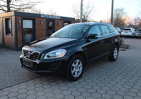 Volvo XC 60 XC60 2.4 D5 AWD Automatik Summum