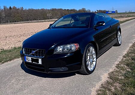 Volvo C70 2.4i Momentum