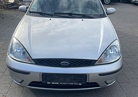 Ford Focus 1.6 -