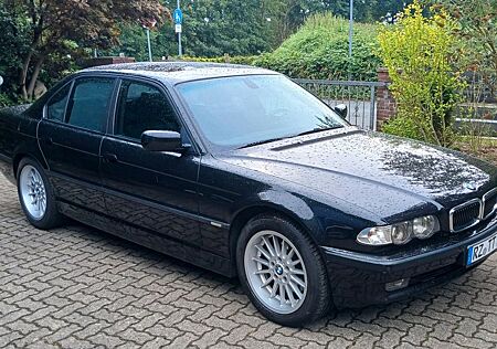 BMW 740d A -