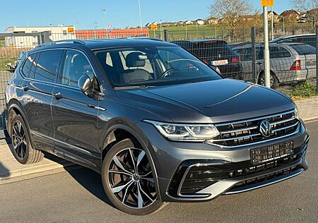 VW Tiguan Allspace Volkswagen R-Line 4Motion 200PS Matrix 2.0