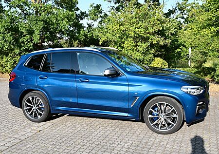 BMW X3 M40d in sehr gutem Zustand und viel Ausstat.