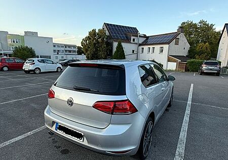 VW Golf Volkswagen 1.6 TDI BMT Trendline Trendline