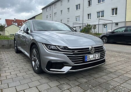 VW Arteon Volkswagen 2.0 TSI DSG R-Line R-Line