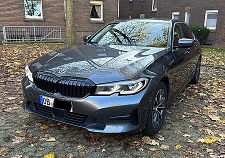 BMW 320i *Laser/DrivAssProf./ParkAssPlus/Garantie*