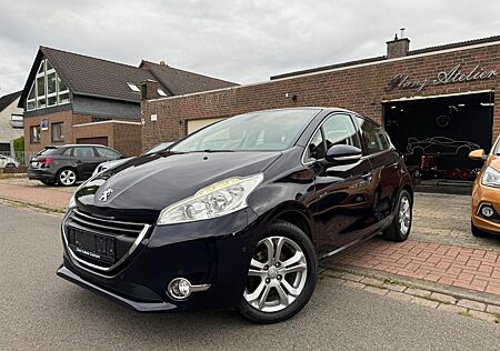 Peugeot 208 Allure**Klima*Navi*Start-Stop*5 Türer**