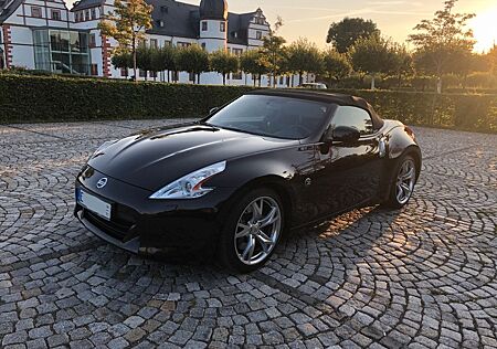 Nissan 370Z ROADSTER 3.7 PACK