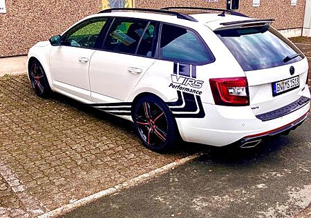 Skoda Octavia 2.0 TDI DSG 4x4 RS Combi RS