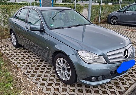 Mercedes-Benz C 180 BlueEFFICIENCY -