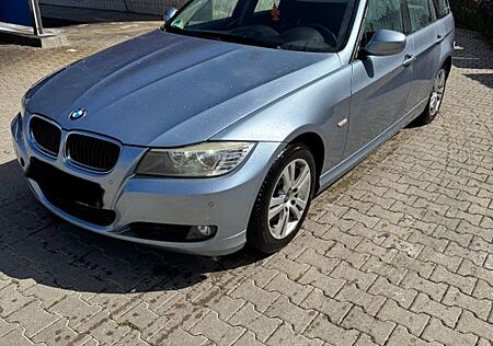 BMW 318d E91//Navi//Tempomat//Steuerkette Neu//TOP