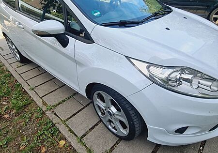 Ford Fiesta 1,4 Ghia