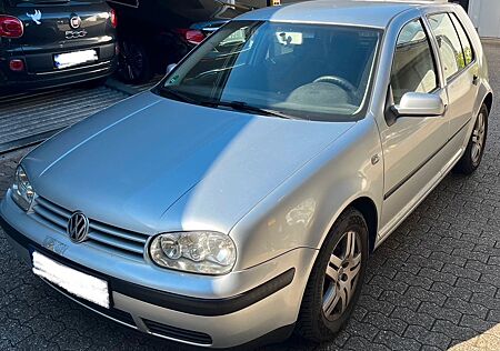 VW Golf Volkswagen 1.4