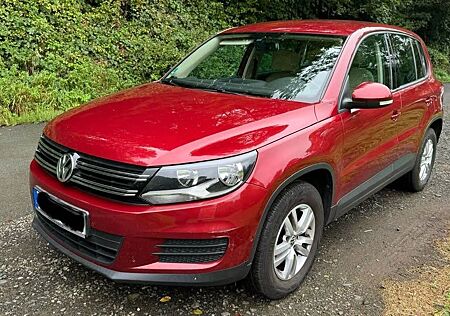 VW Tiguan Volkswagen 2.0 TDI 4MOT BMotion Tech Track & Fie...
