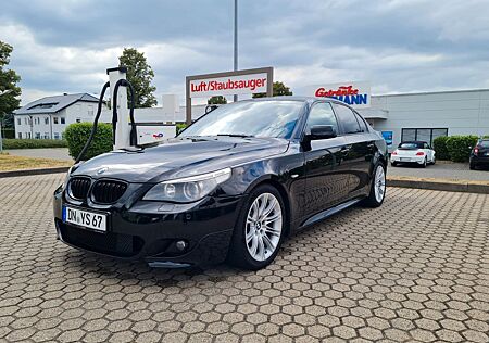 BMW 525d A -