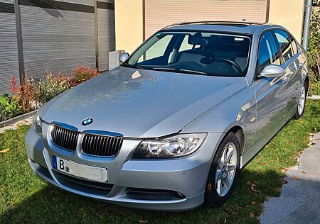 BMW 325i - Limousine