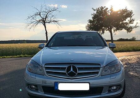 Mercedes-Benz C 220 CDI AVANTGARDE Limousine
