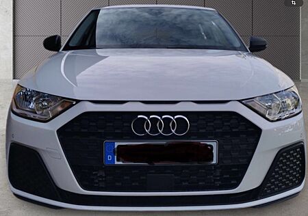 Audi A1 25 TFSI S tronic Sportback - Garantie + 3 J