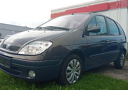 Renault Scenic Authentique 1.6 16V