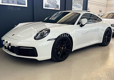 Porsche 992 911 Carrera Schiebedach Sitzbelüftung BOSE