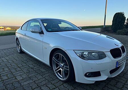 BMW 325i E92 LCI xDrive M-Paket
