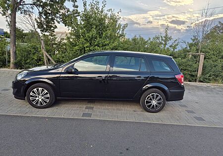 Opel Astra H Caravan Selection "110 Jahre"