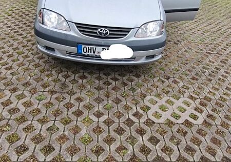 Toyota Avensis gebraucht kaufen Toyota Avensis 1.8 vvti