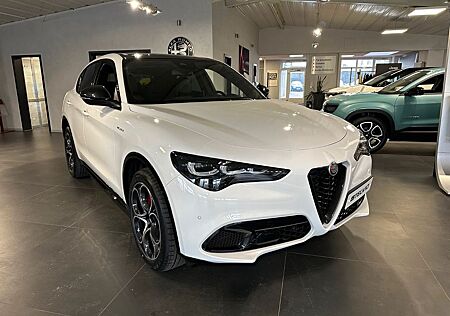 Alfa Romeo Stelvio 2.0 Turbo Veloce AT8 Q4 Prem. & Tech.-P