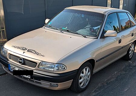 Opel Astra 1.6 - abgemeldet auch Tausch