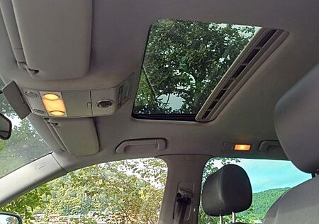 VW Touareg Volkswagen 3.0 V6 TDI Tiptronic Standard