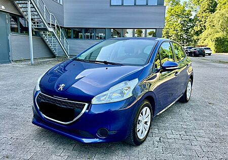 Peugeot 208 Top Zustand//TÜV NEU//PDC/Klimaanlge/Tempo
