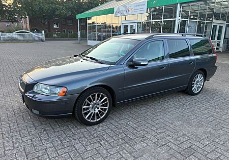 Volvo V70 gebraucht kaufen Volvo V70 D5 Edition Comfort AHK/Xenon/Leder/Schiebed.