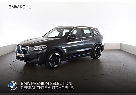 BMW iX3 Impressive Harman Kardon Panoramadach Alarma