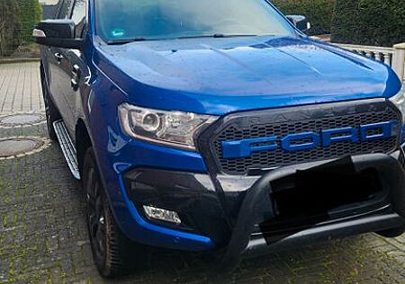 Ford Ranger Wildtrak 3.2 blue edition