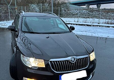 Skoda Superb K&L, gepflegt, viele Extras