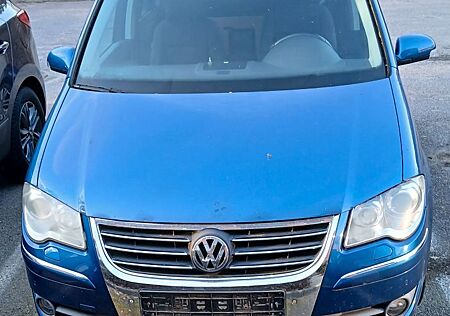 VW Touran Volkswagen 2.0 TDI Highline Highline
