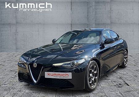 Alfa Romeo Giulia gebraucht kaufen Alfa Romeo Giulia 2.0T 200PS AT8 Super